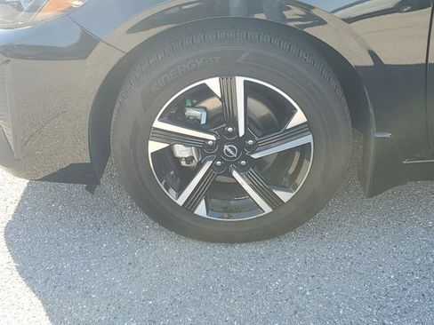 Certified 2025 Nissan Sentra SV w/ Trunk Package image 12