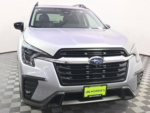 Used 2025 Subaru Ascent Limited w/ Popular Package #2 image 9