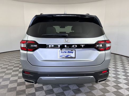 New 2026 Honda Pilot EX-L image 10