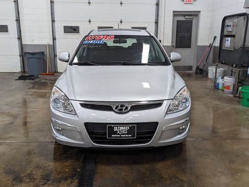 Used 2009 Hyundai Elantra w/ Premium-Sport Pkg 2 image 9