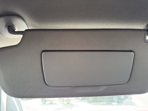 Used 2021 Chevrolet Silverado 2500 LT w/ Z71 Sport Edition image 26