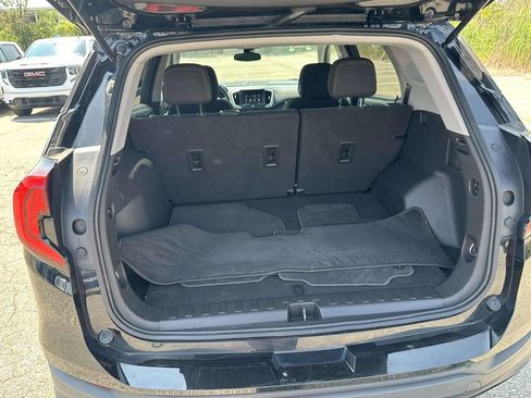 Certified 2021 GMC Terrain SLE w/ LPO, Floor Liner Package AWD/4WD image 11
