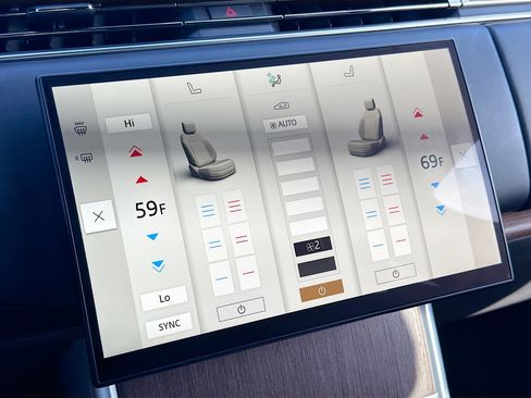 Used 2024 Land Rover Range Rover SE image 36