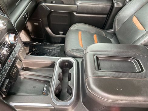 Used 2019 GMC Sierra 1500 AT4 w/ AT4 Premium Package AWD/4WD image 19
