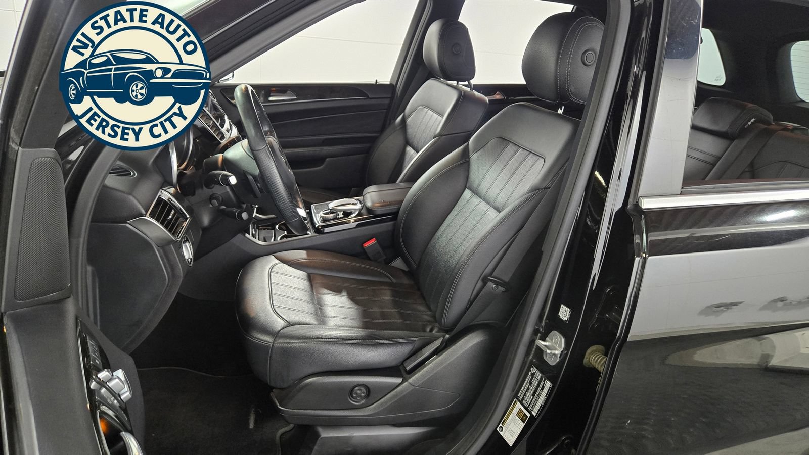Used 2016 Mercedes-Benz GLE 350 4MATIC w/ Premium Package image 25