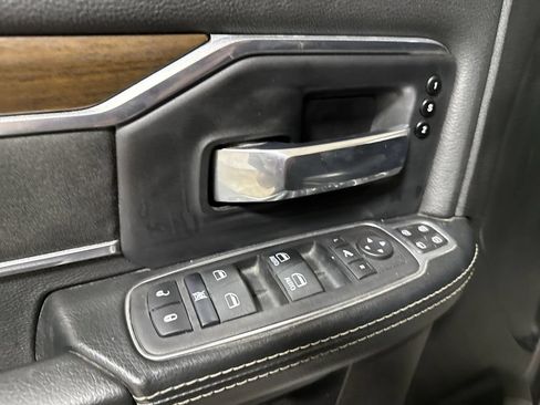 Used 2024 RAM 2500 Laramie AWD/4WD image 21