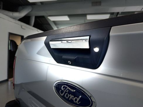 Used 2019 Ford F150 XLT w/ Equipment Group 302A Luxury AWD/4WD image 29