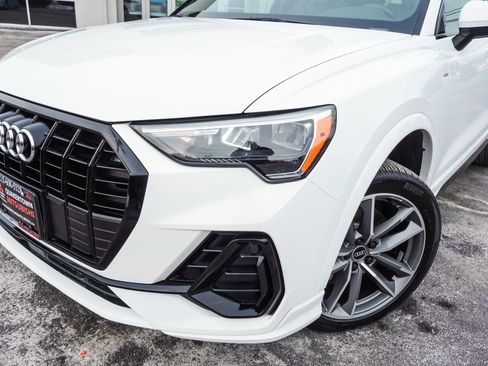 Used 2021 Audi Q3 2.0T Premium w/ Black Optic Sport Package image 47
