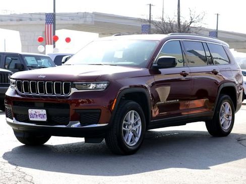New 2025 Jeep Grand Cherokee L Laredo image 7