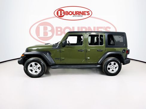 Used 2022 Jeep Wrangler Unlimited Sport image 6