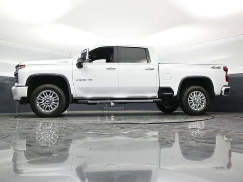 Used 2020 Chevrolet Silverado 2500 High Country w/ Gooseneck/5TH Wheel Package AWD/4WD image 61