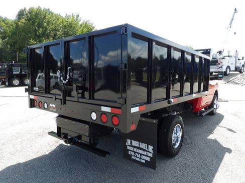 Used 2022 RAM 3500 Tradesman RWD image 19