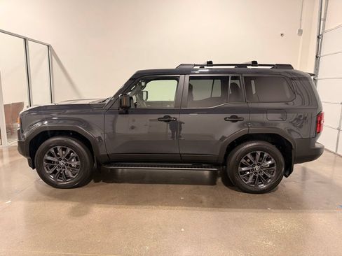 Used 2026 Toyota Land Cruiser w/ Premium Package AWD/4WD image 8