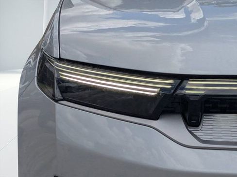 New 2026 Jeep Grand Wagoneer 2WD image 8