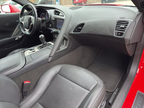 Used 2018 Chevrolet Corvette Stingray Convertible w/ 1LT RWD image 33