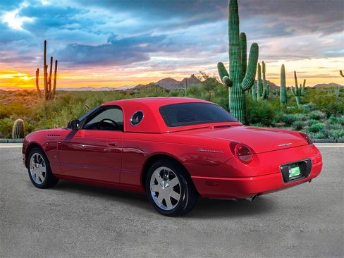Used 2003 Ford Thunderbird image 5