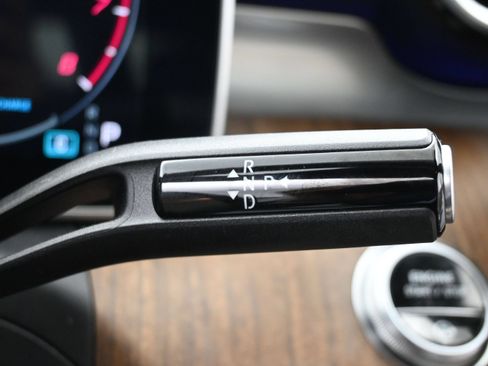 Used 2023 Mercedes-Benz C 300 4MATIC Sedan image 18