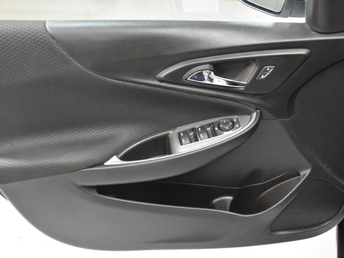 Used 2023 Chevrolet Malibu LT FWD image 11