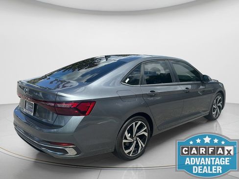 Certified 2026 Volkswagen Jetta SEL FWD image 6