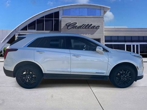 Used 2022 Cadillac XT5 Luxury FWD image 4