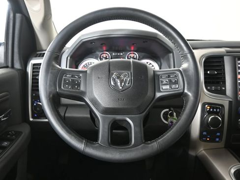 Used 2017 RAM 1500 Big Horn AWD/4WD image 31