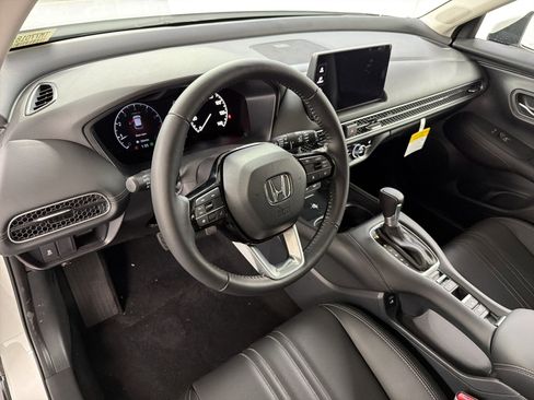 New 2026 Honda HR-V EX-L image 4