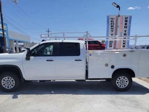 New 2025 Chevrolet Silverado 2500 W/T w/ WT Convenience Package image 2