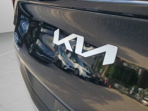 Certified 2024 Kia Sportage EX FWD image 30