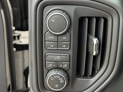New 2026 Chevrolet Silverado 1500 Custom Trail Boss AWD/4WD image 19