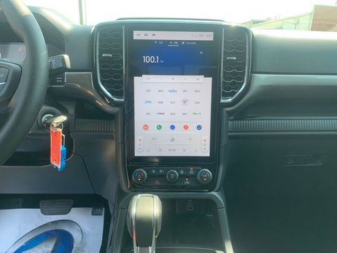 New 2025 Ford Ranger XLT w/ Equipment Group 301A High image 20