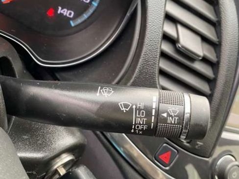 Used 2017 Chevrolet Impala LT w/ Convenience Package image 19