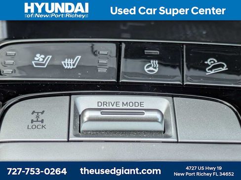 Certified 2024 Hyundai Tucson Limited AWD/4WD image 31