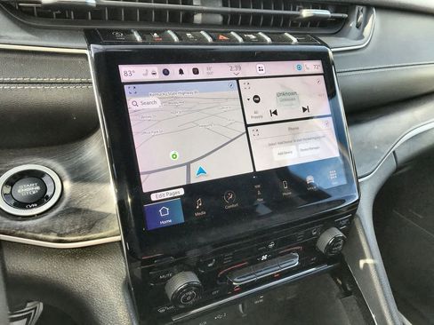 Used 2021 Jeep Grand Cherokee L Limited image 16