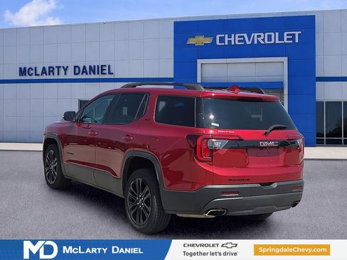 Used 2021 GMC Acadia SLT w/ Elevation Edition FWD image 4