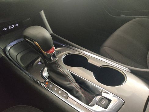 Used 2023 Chevrolet Malibu RS FWD image 26