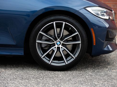 Used 2021 BMW 330i Sedan w/ Convenience Package image 16