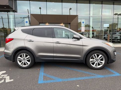 Used 2016 Hyundai Santa Fe Sport 2.0T w/ Option Group 05 AWD/4WD image 3