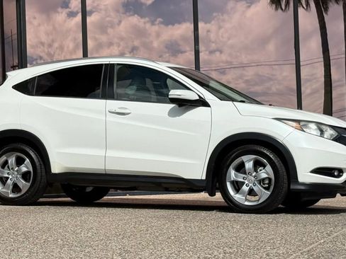 Used 2016 Honda HR-V EX-L image 16