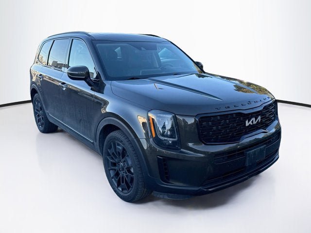 Certified 2022 Kia Telluride EX w/ EX Premium Package AWD/4WD image 3