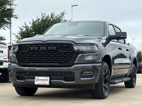 New 2026 RAM 1500 4x4 Crew Cab image 3