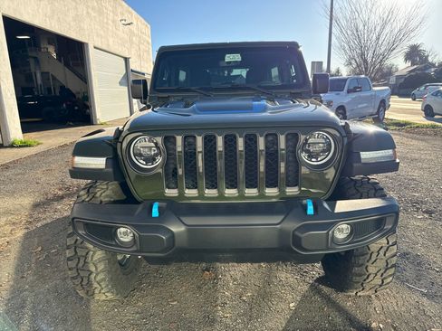 Used 2023 Jeep Wrangler Unlimited Rubicon 4xe w/ Cold Weather Group image 8