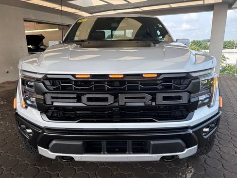 Used 2025 Ford F150 Raptor AWD/4WD image 2