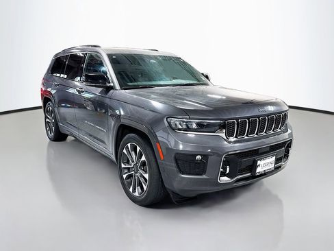 Used 2023 Jeep Grand Cherokee L Overland AWD/4WD image 3