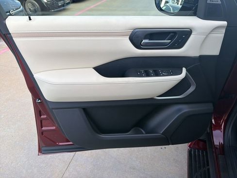 New 2026 Nissan Armada Platinum Reserve image 13