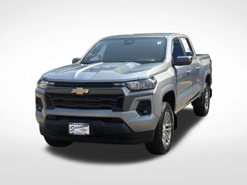 Used 2023 Chevrolet Colorado LT w/ LT Convenience Package II AWD/4WD image 32