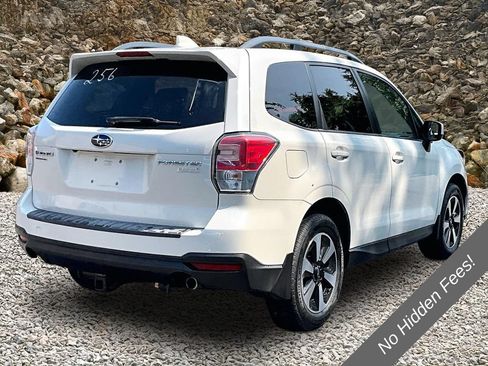 Used 2017 Subaru Forester 2.5i Premium w/ All-Weather Package AWD/4WD image 2