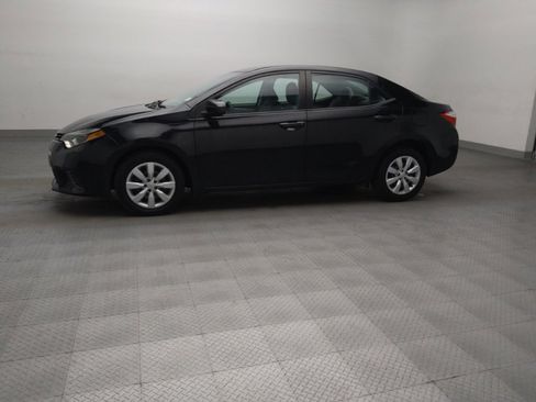 Used 2016 Toyota Corolla LE FWD image 2
