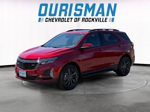 Used 2022 Chevrolet Equinox RS w/ RS Leather Package image 2