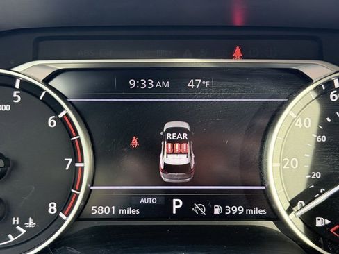 Certified 2025 Nissan Rogue SV image 13