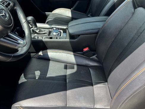 Certified 2026 MAZDA CX-50 AWD 2.5 S w/ Premium Package image 19